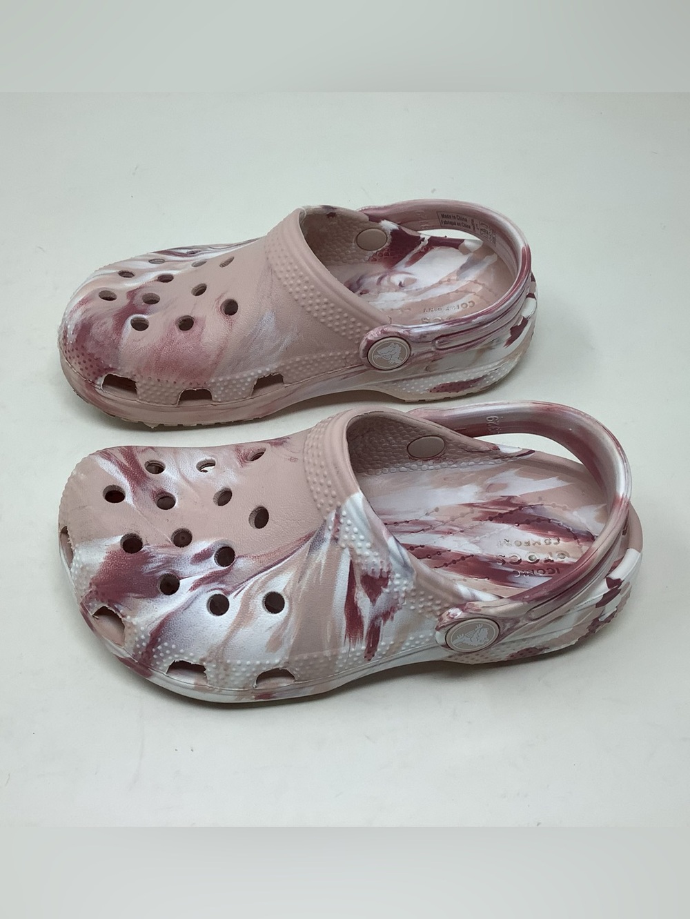 Crocs Kids Pink and White Classic Marbled Clogs - Picture 4 of 6